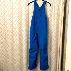 Boys ski bib pants size 12 worn twice! Excellent condition!